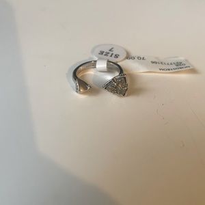 Vintage Kendra Scott silver and silver drusy ring